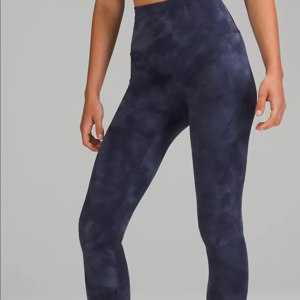 Lululemon Diamond dye legging 8